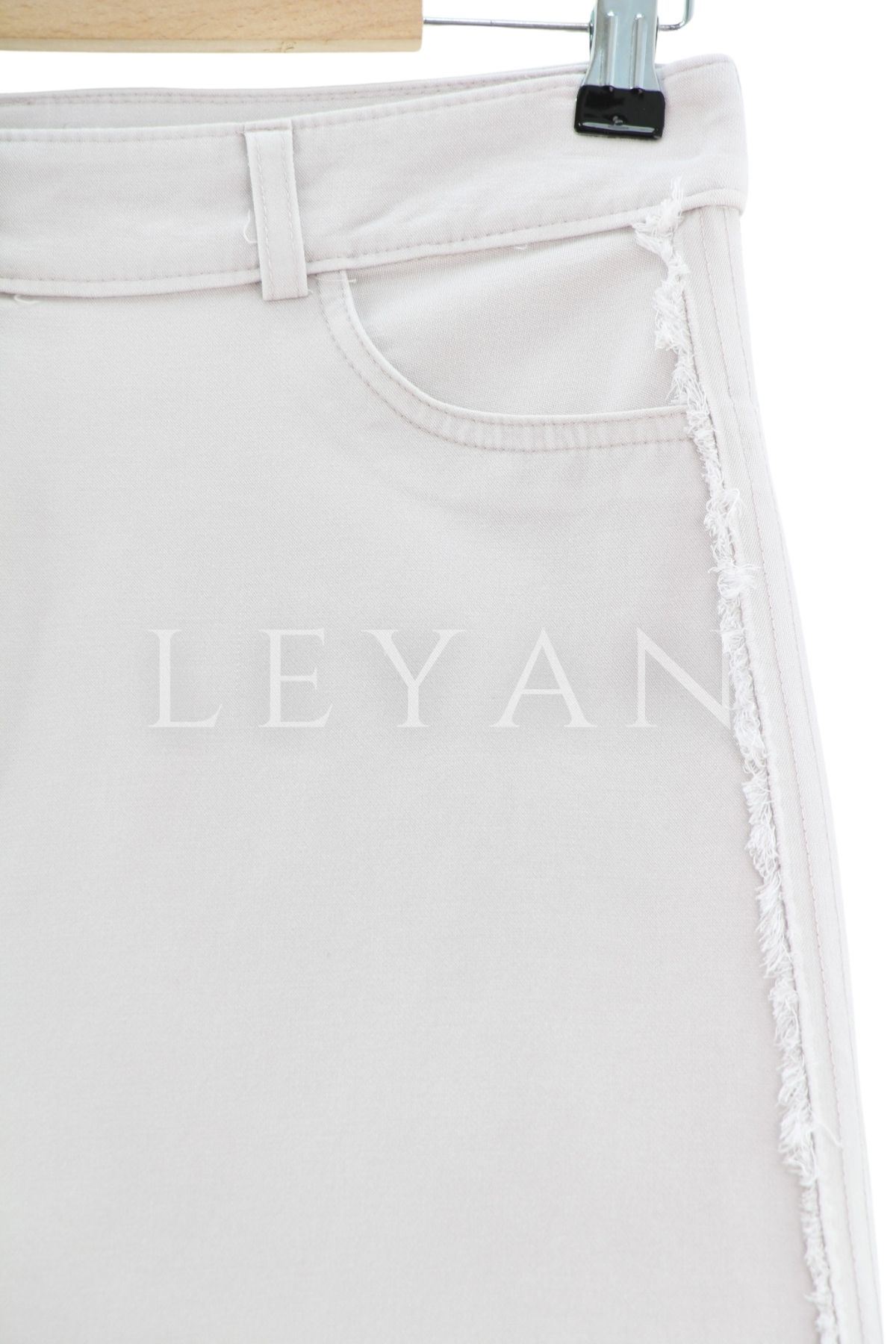 Sentez Yanları Püsküllü Kanvas Etek-LYN02439 Krem