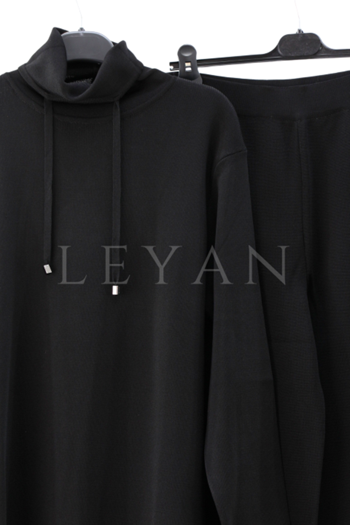 Nuss Balıkçı Yaka Takım- LYN04075 Siyah