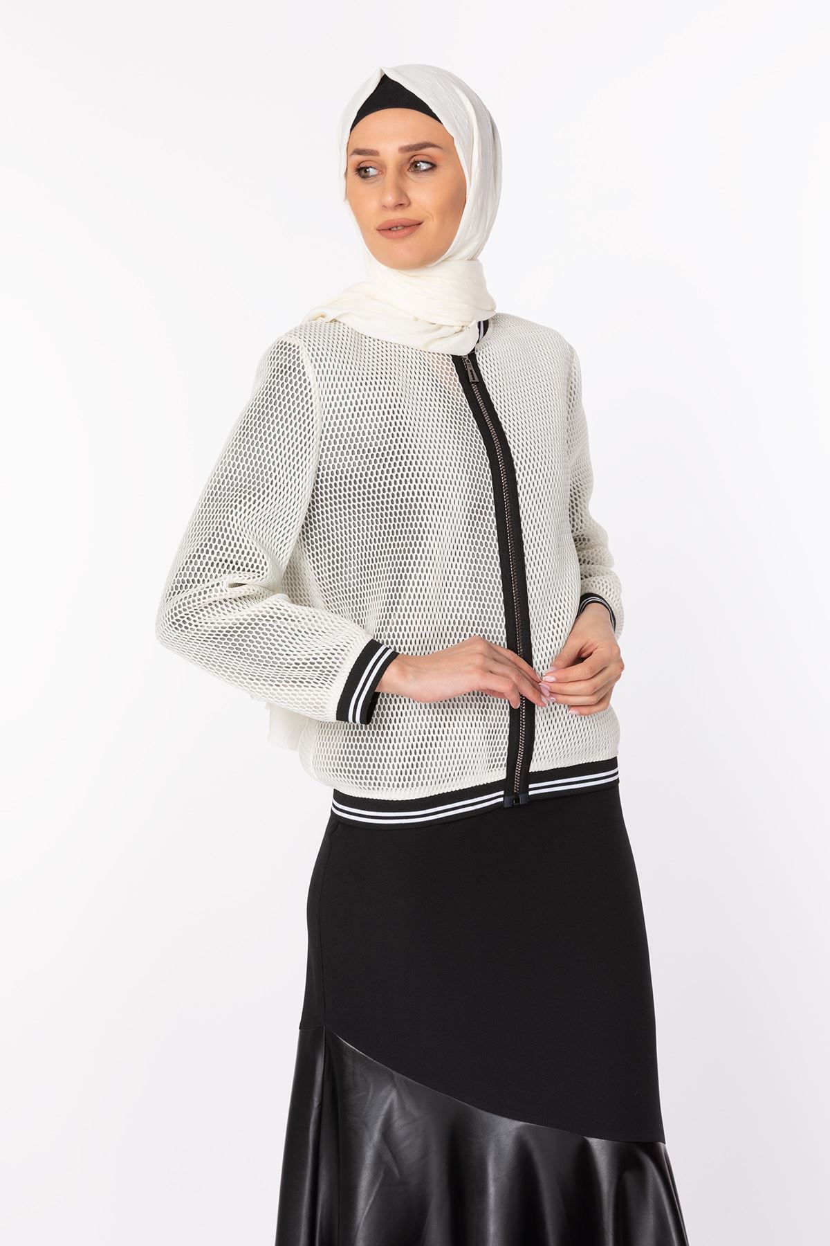 Deri Detaylı Volanlı Etek- LYN01724 Siyah