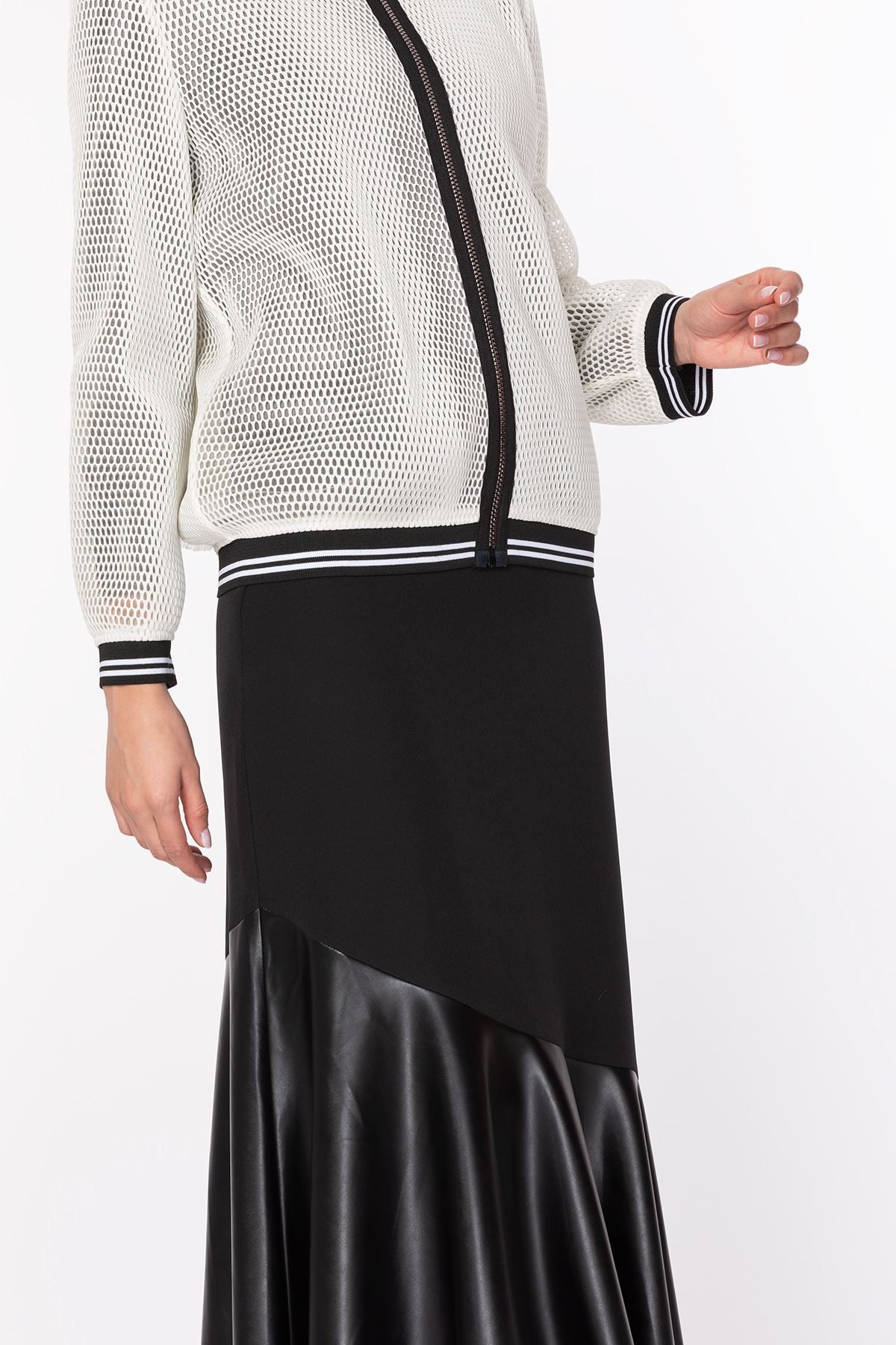 Deri Detaylı Volanlı Etek- LYN01724 Siyah