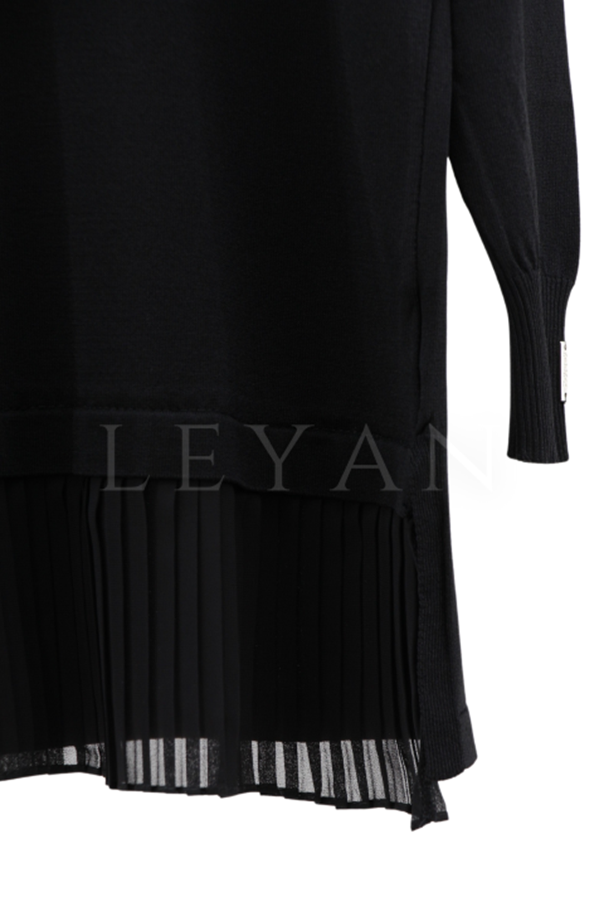 Önü Şifonlu Pilise Detaylı Merserize Triko Bluz- LYN03141 Siyah