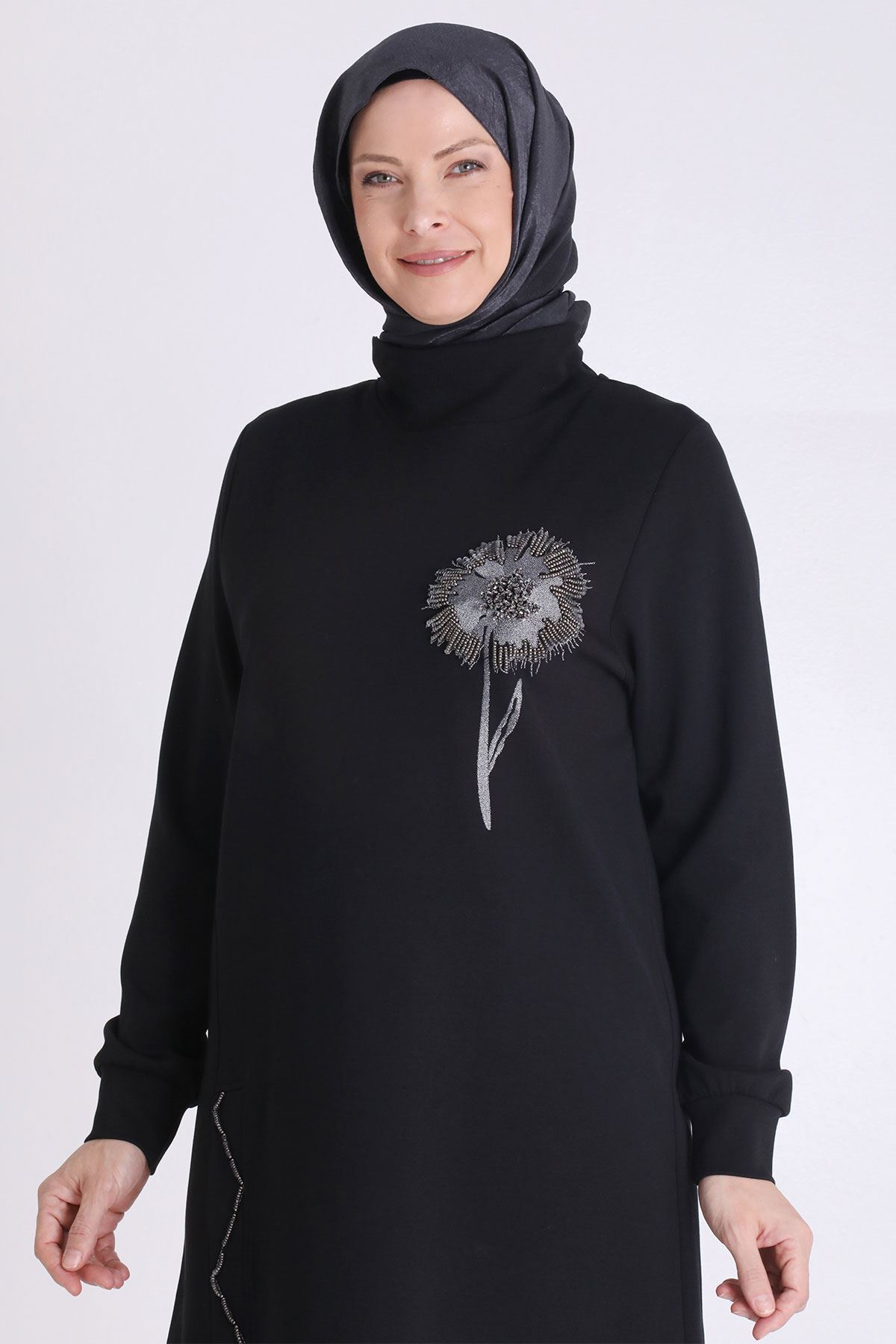 Behrem Taş İşlemeli Tunik- LYN04105 Siyah