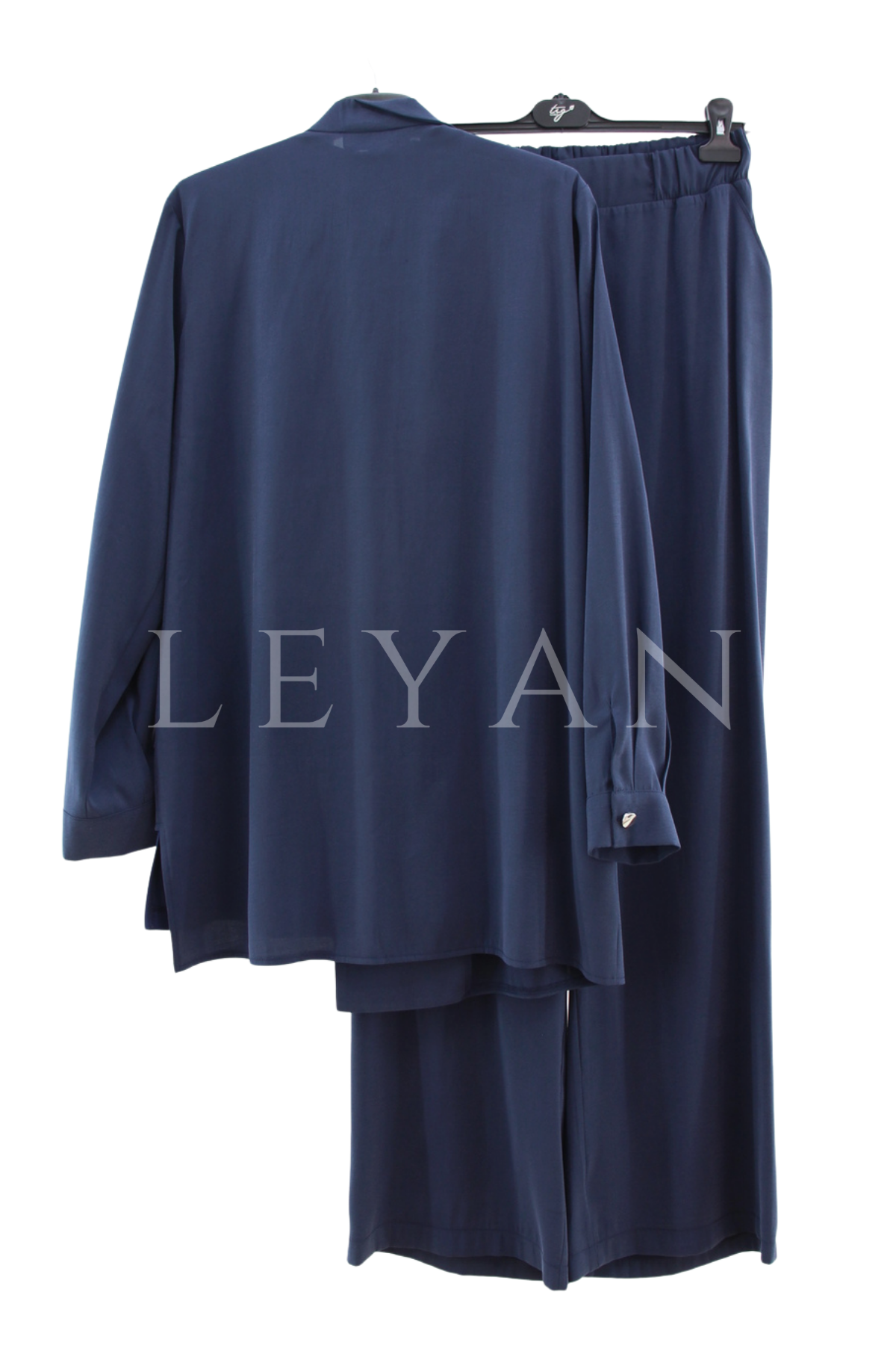 Tığ Triko Asimetrik Kesim Broş Detaylı Takım- LYN04496 Lacivert