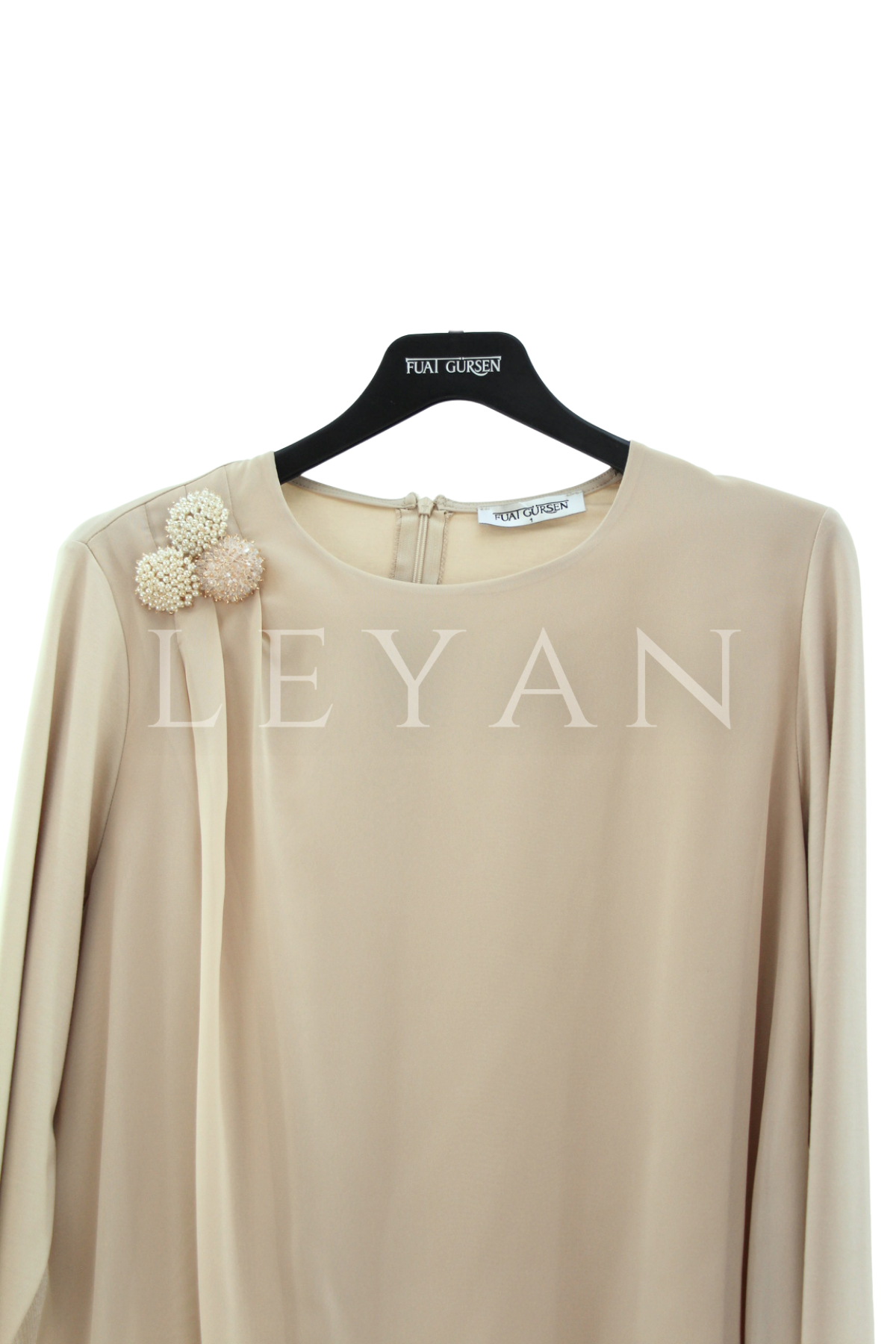 Fuat Gürşen Broşlu Şifonlu Bluz- LYN04501 Bej