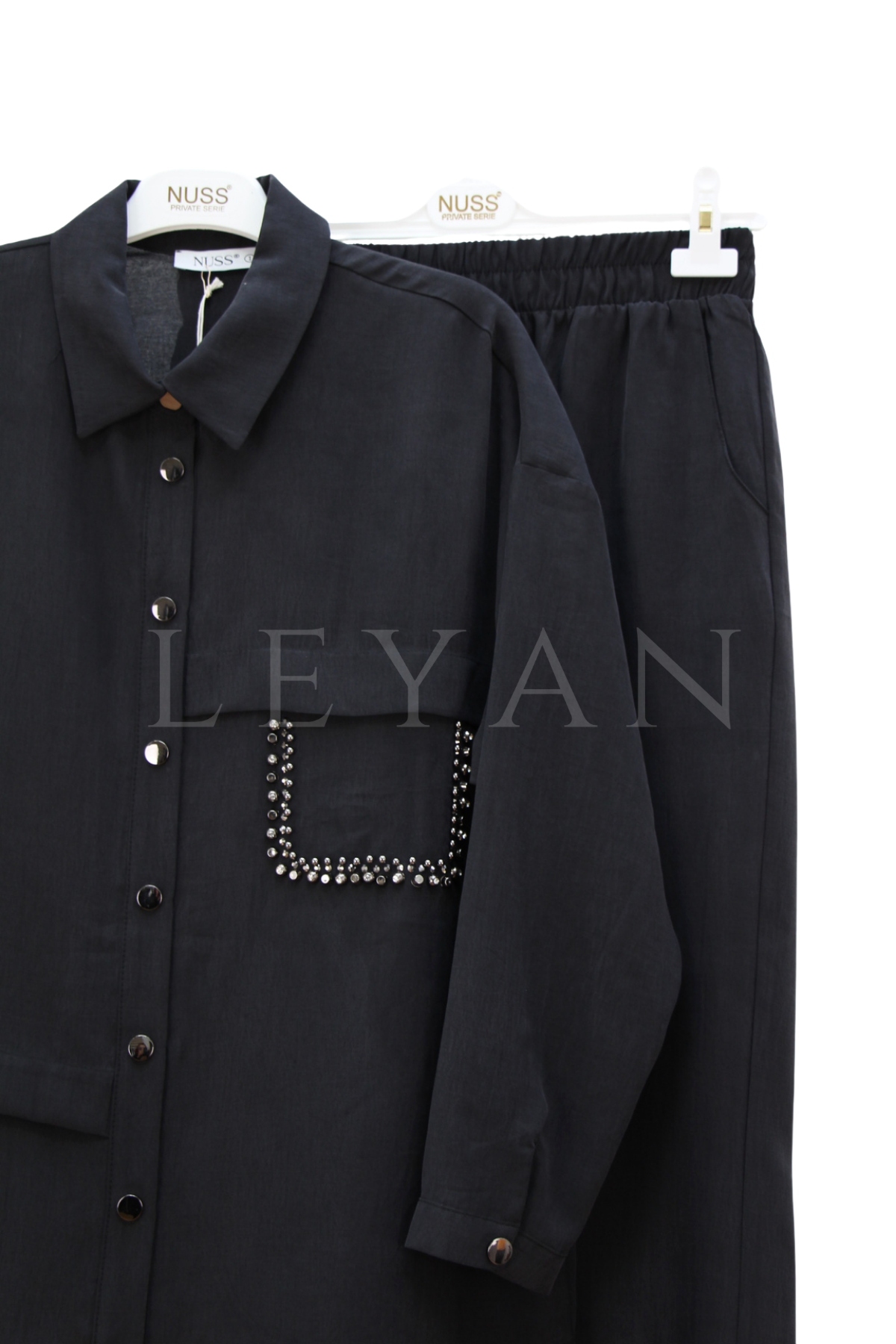 Nuss Cebi Taş Detaylı Takım- LYN04523 Siyah