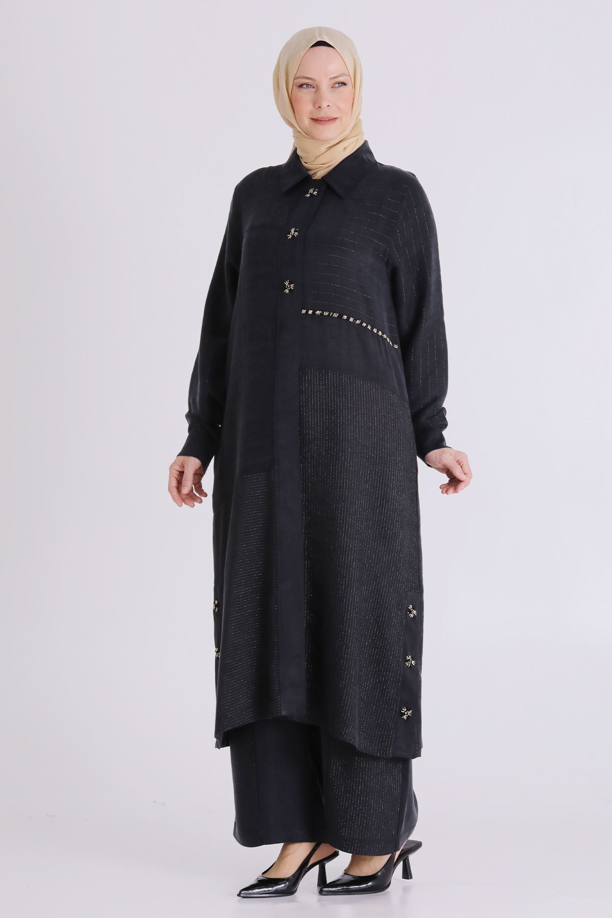 Behrem Simli İşlemeli Takım- LYN04562 Siyah