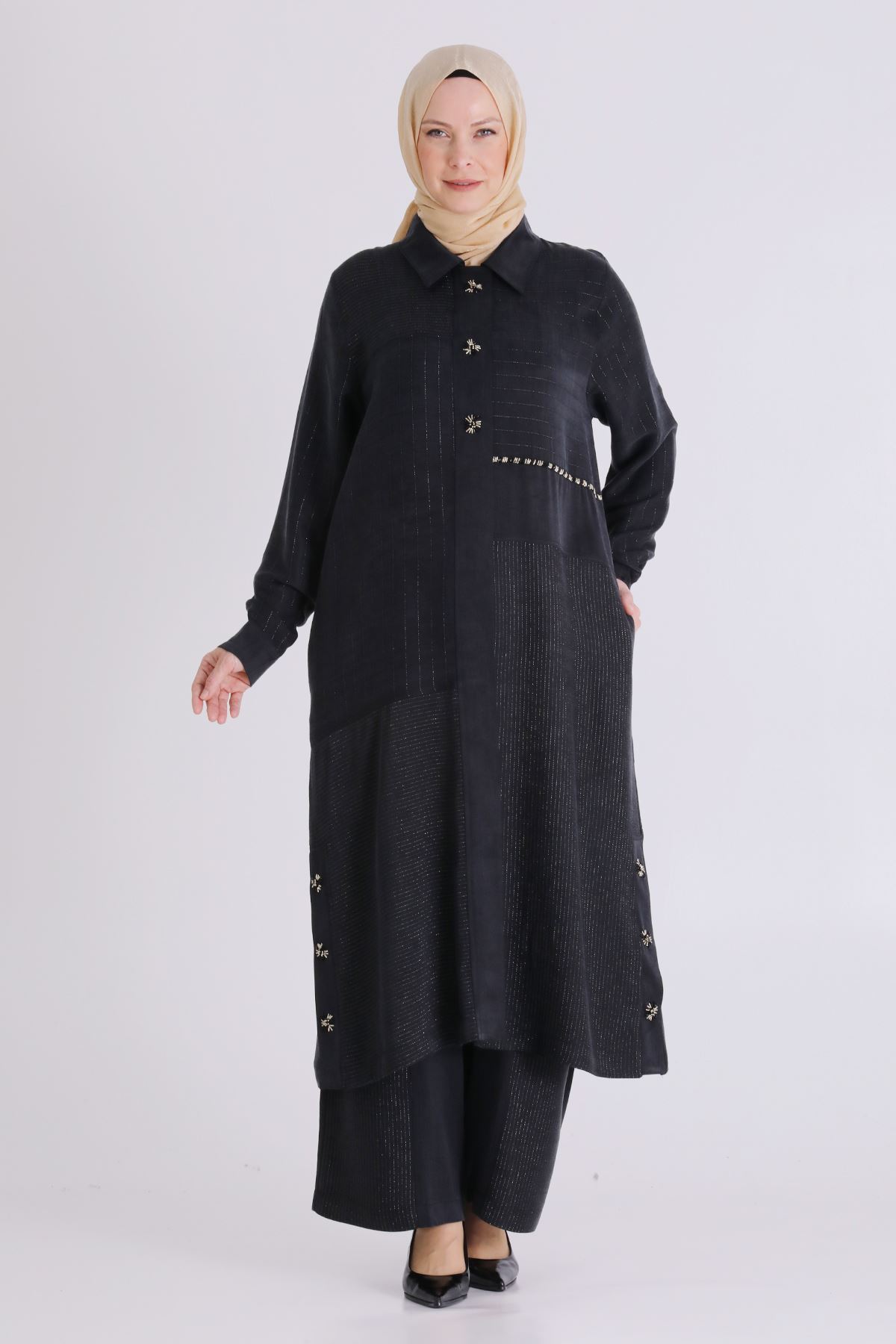 Behrem Simli İşlemeli Takım- LYN04562 Siyah