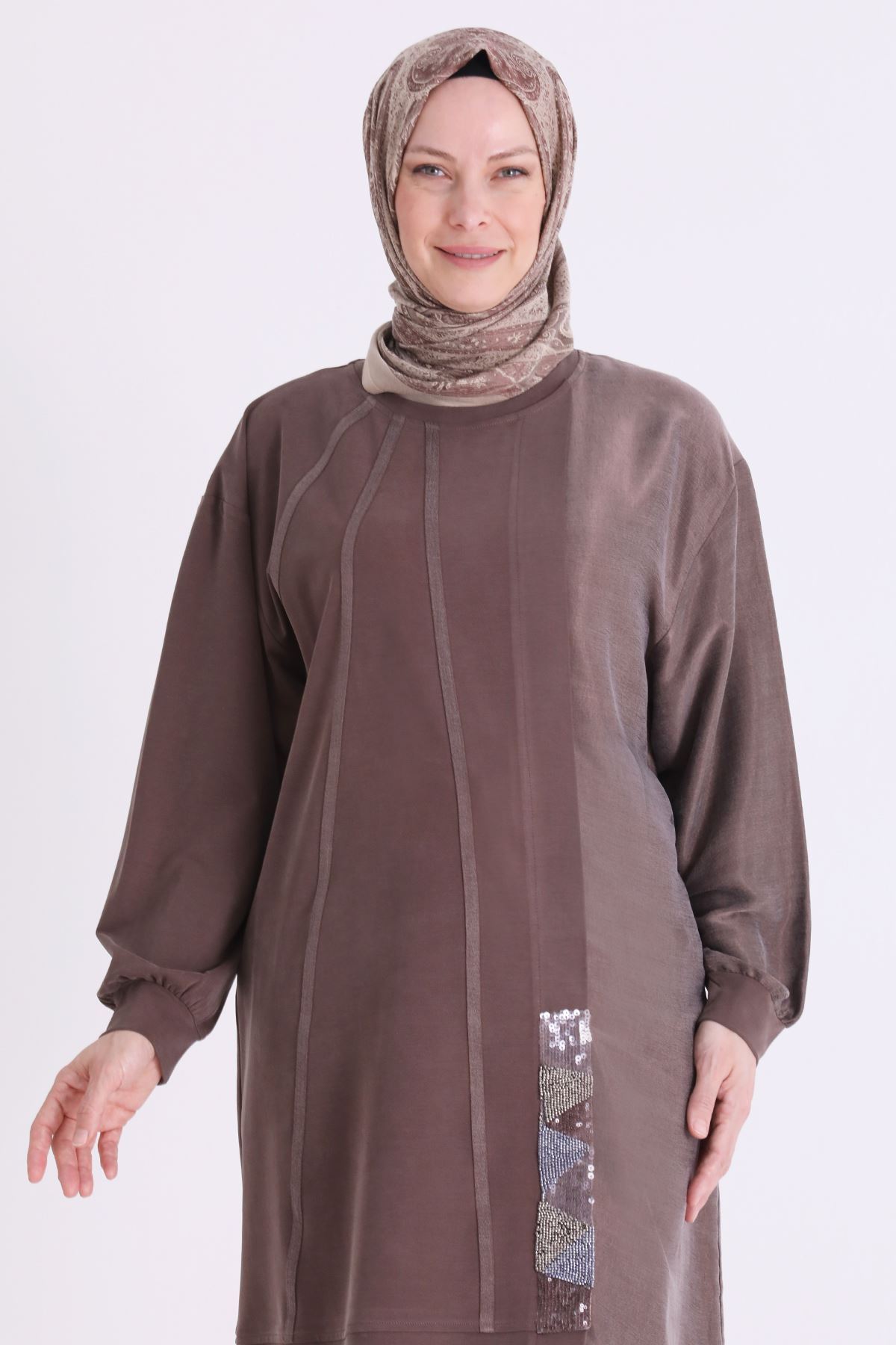 Behrem İşleme ve Qupra Detaylı Tunik- LYN04565 Kahve