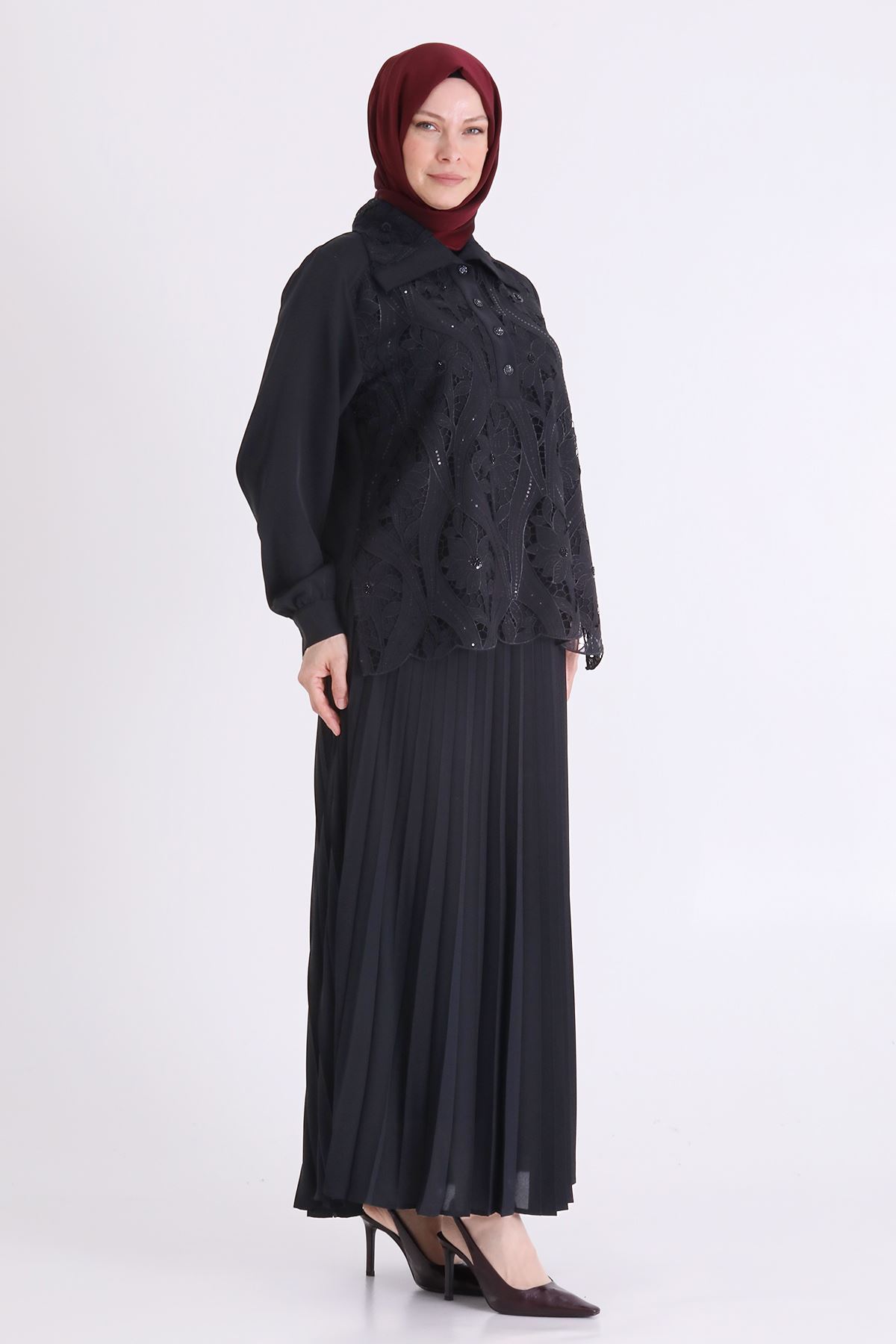 Behrem İşlemeli Etekli Takım- LYN04572 Siyah