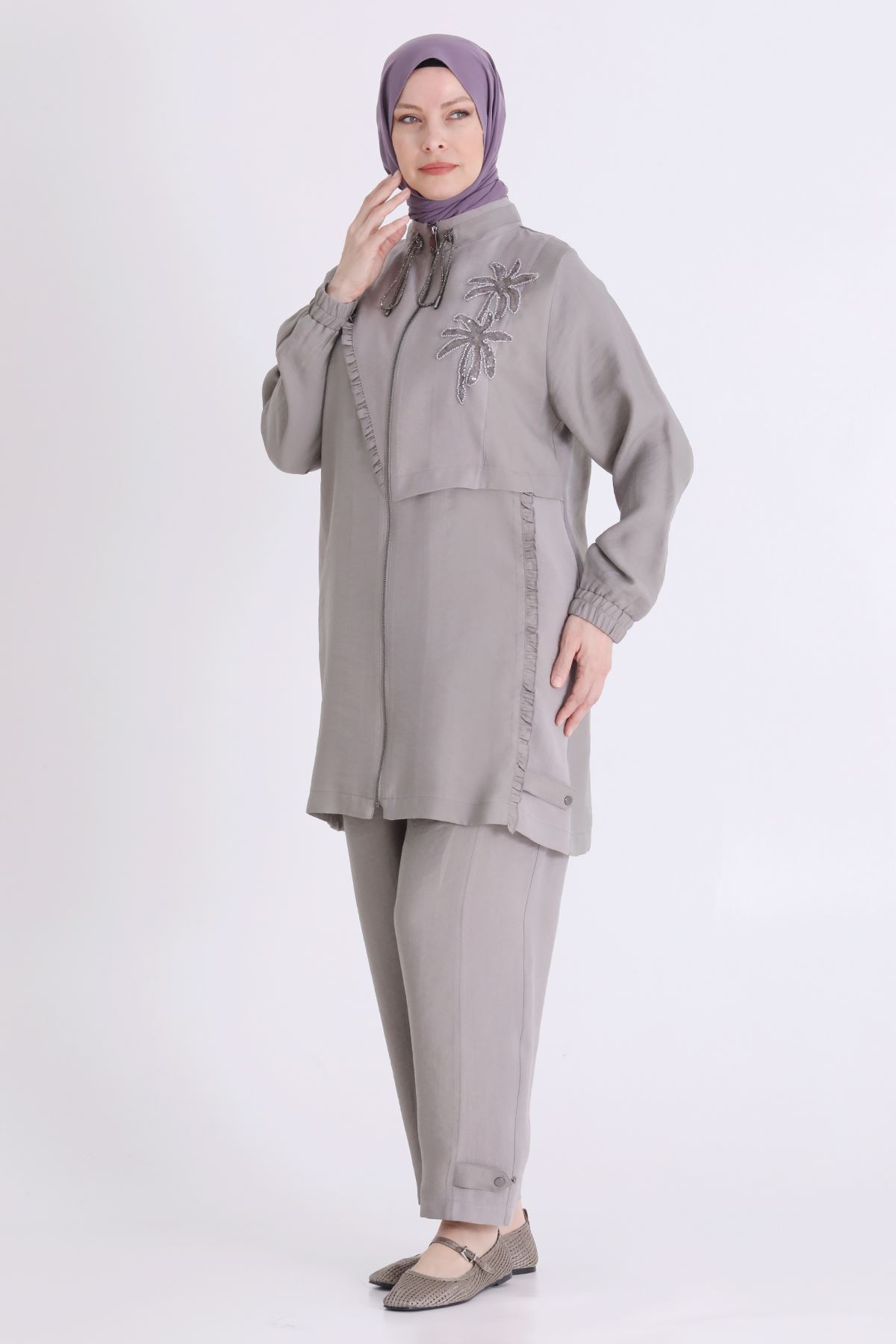 Behrem İşlemeli Takım- LYN04573 Küf Yeşili