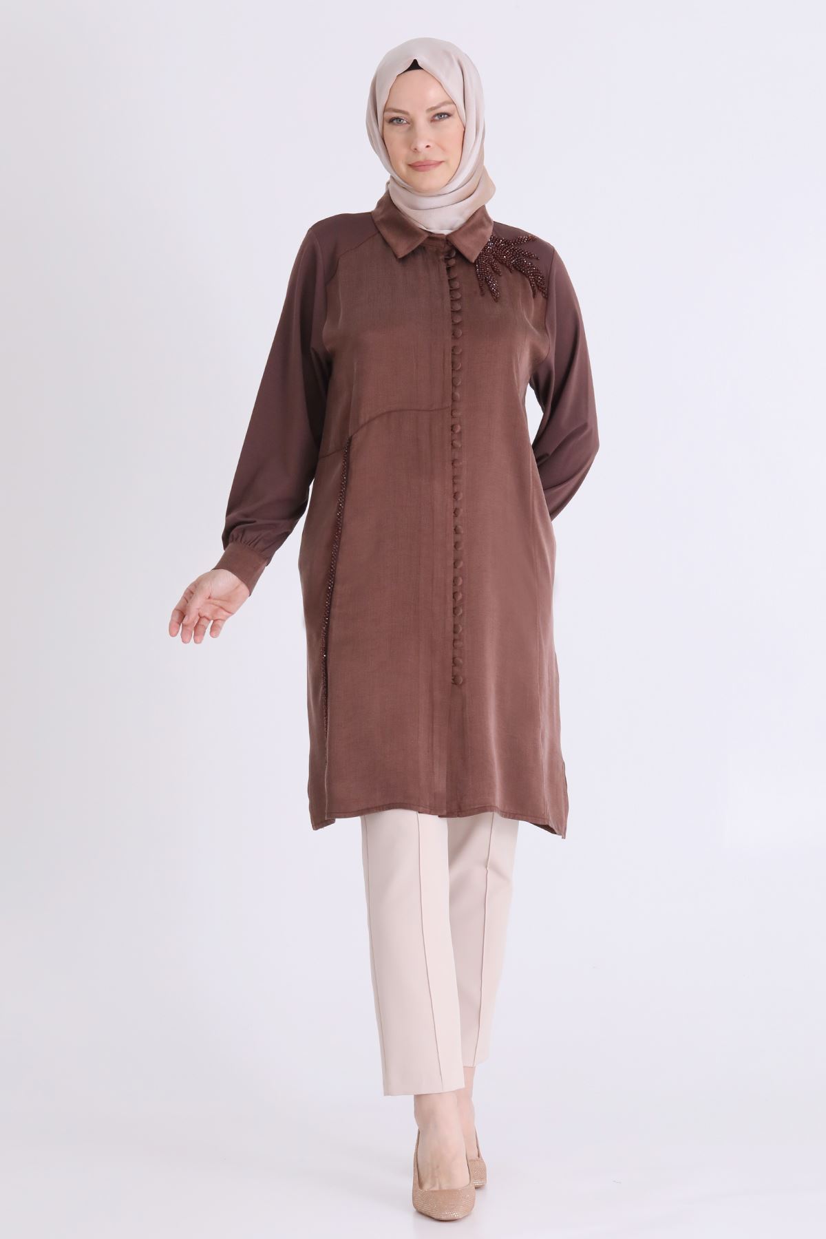 Behrem İşlemeli Tunik- LYN04588 Kahve