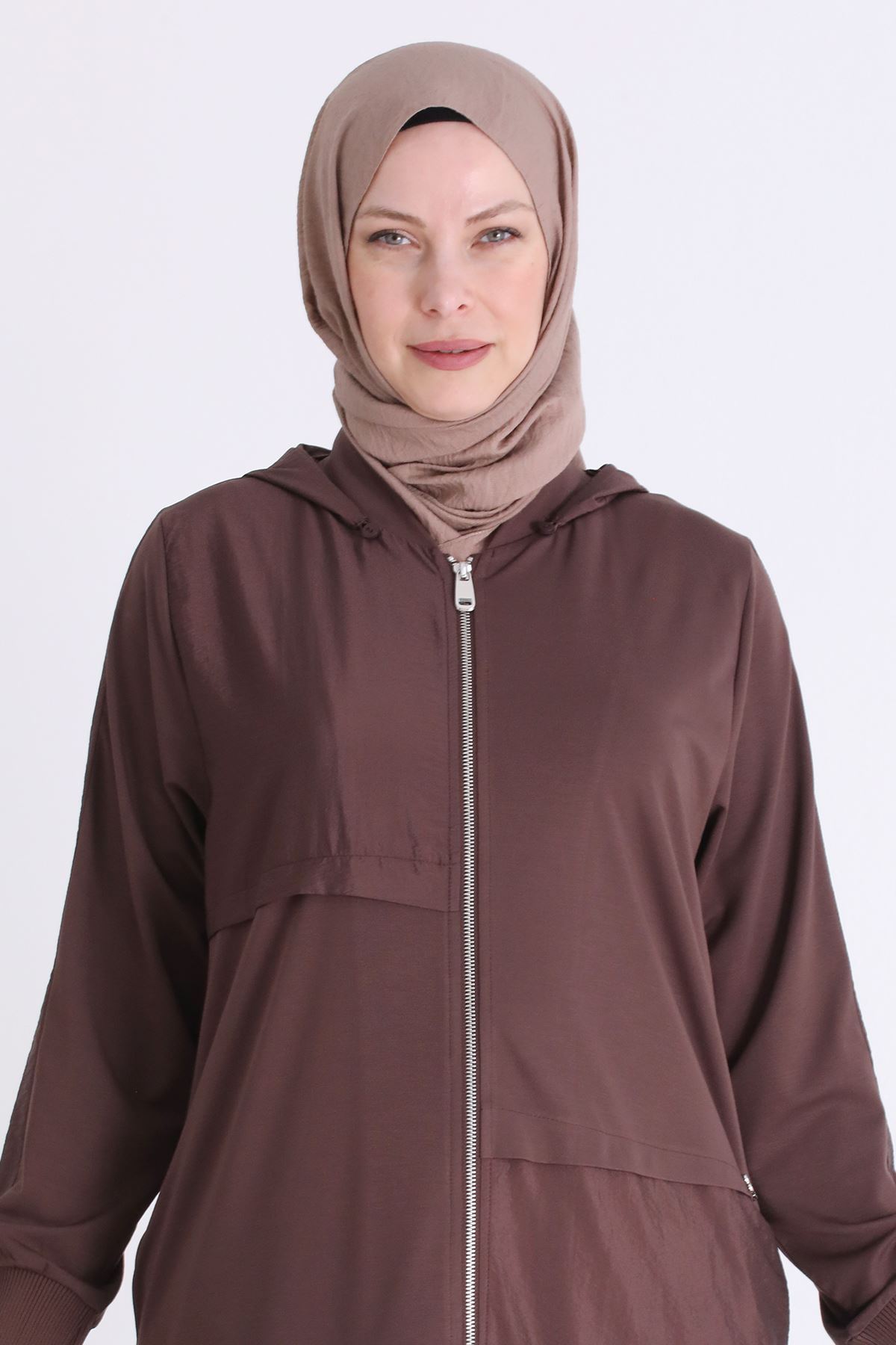 Behrem Paraşüt Detaylı Ferace-LYN04614 Kahve