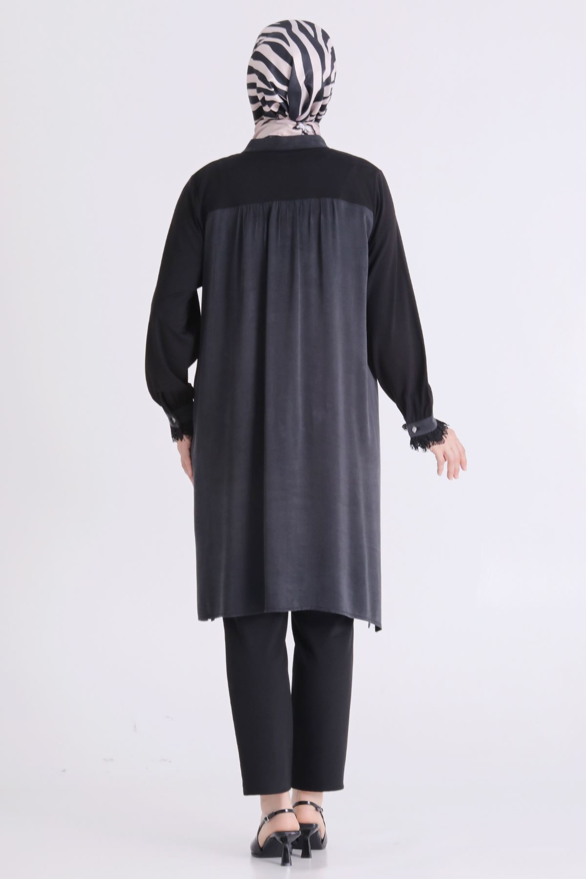 Behrem Güpür Detaylı Tunik- LYN04619 Siyah