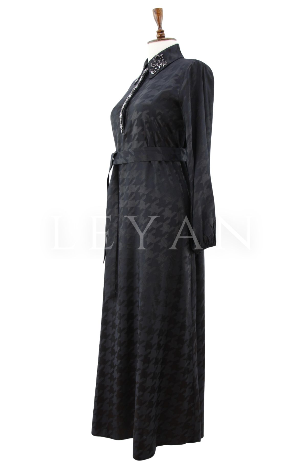 Orhan Yakası Taşlı Elbise-LYN04627 Siyah