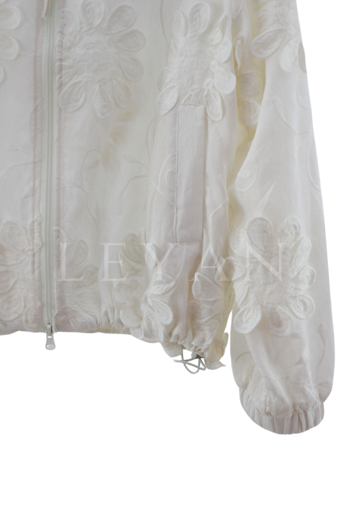 Levidor Çiçek Figürlü Ceket-LYN04661 Beyaz