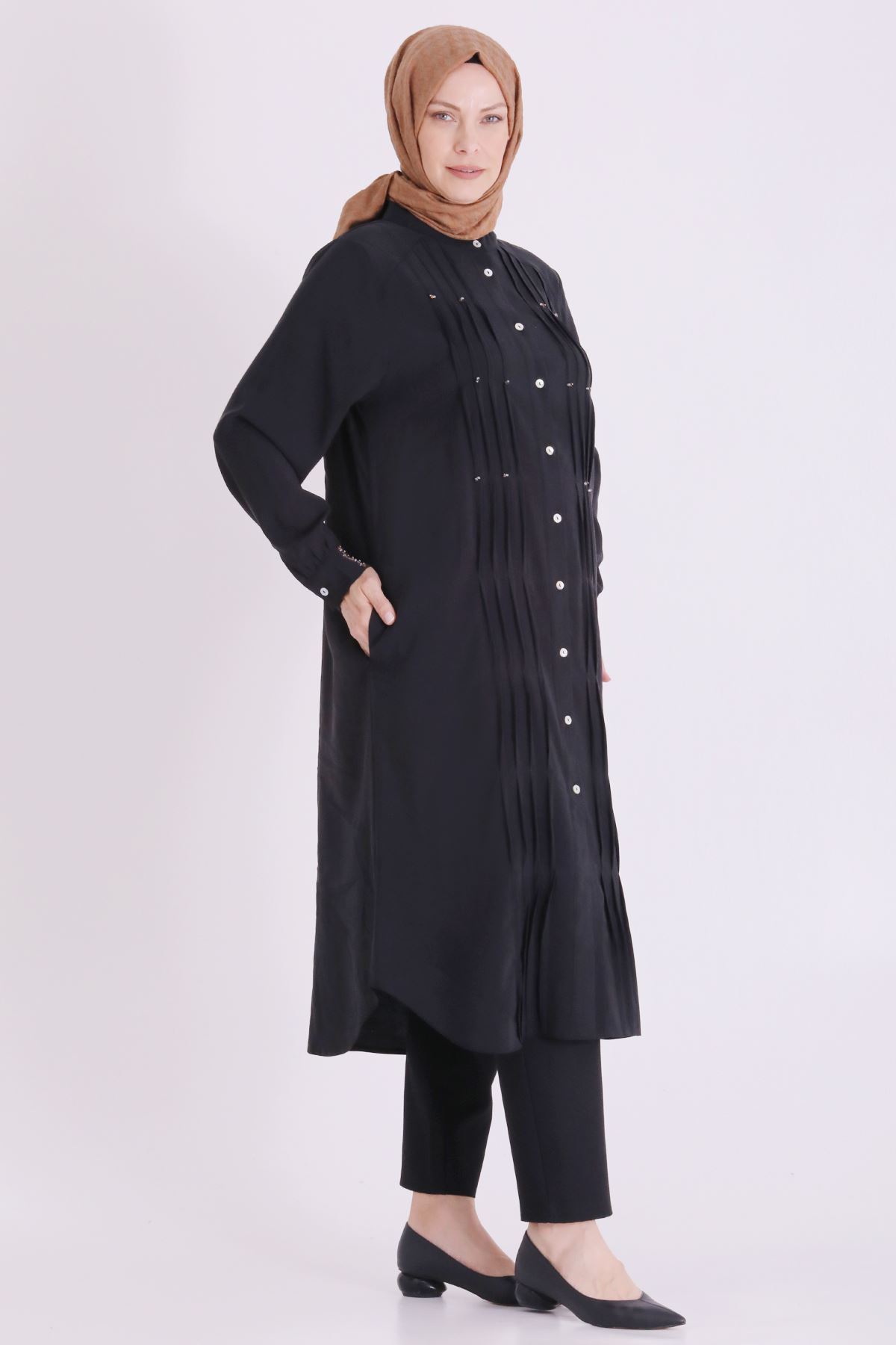 Behrem Boncuk İşlemeli Tunik-LYN04664 Siyah