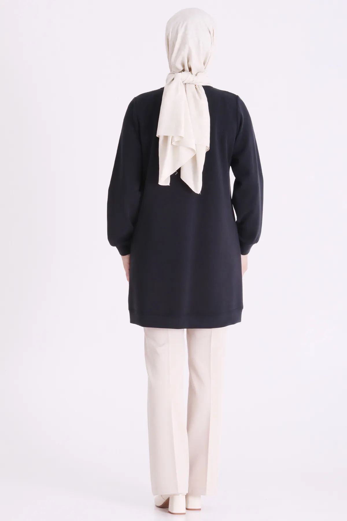 Behrem Taş İşlemeli Tunik-LYN04698 Siyah