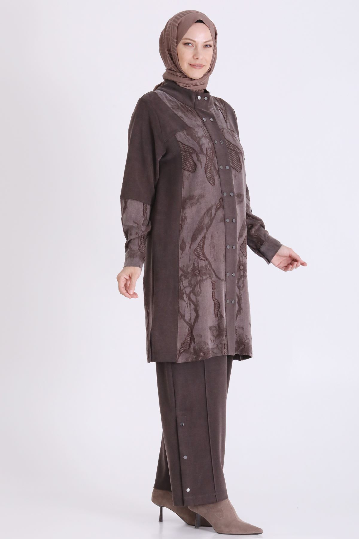 Behrem Qupra Detaylı Takım-LYN04701 Kahve