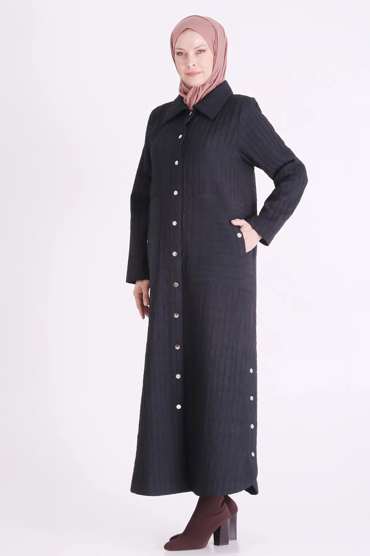 Behrem Çıtçıtlı Kapitone Ferace-LYN04712 Siyah