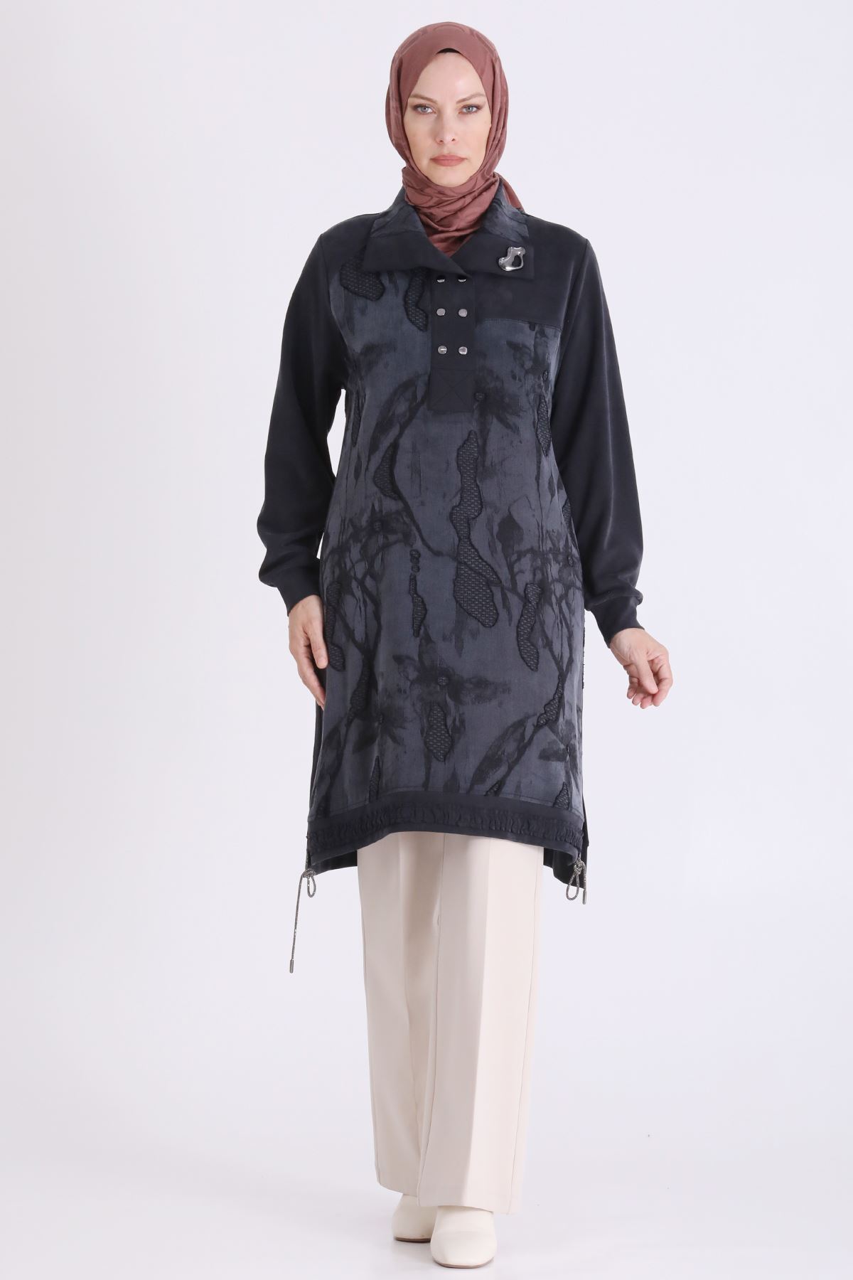 Behrem Qupra Detaylı Tunik-LYN04726 Siyah
