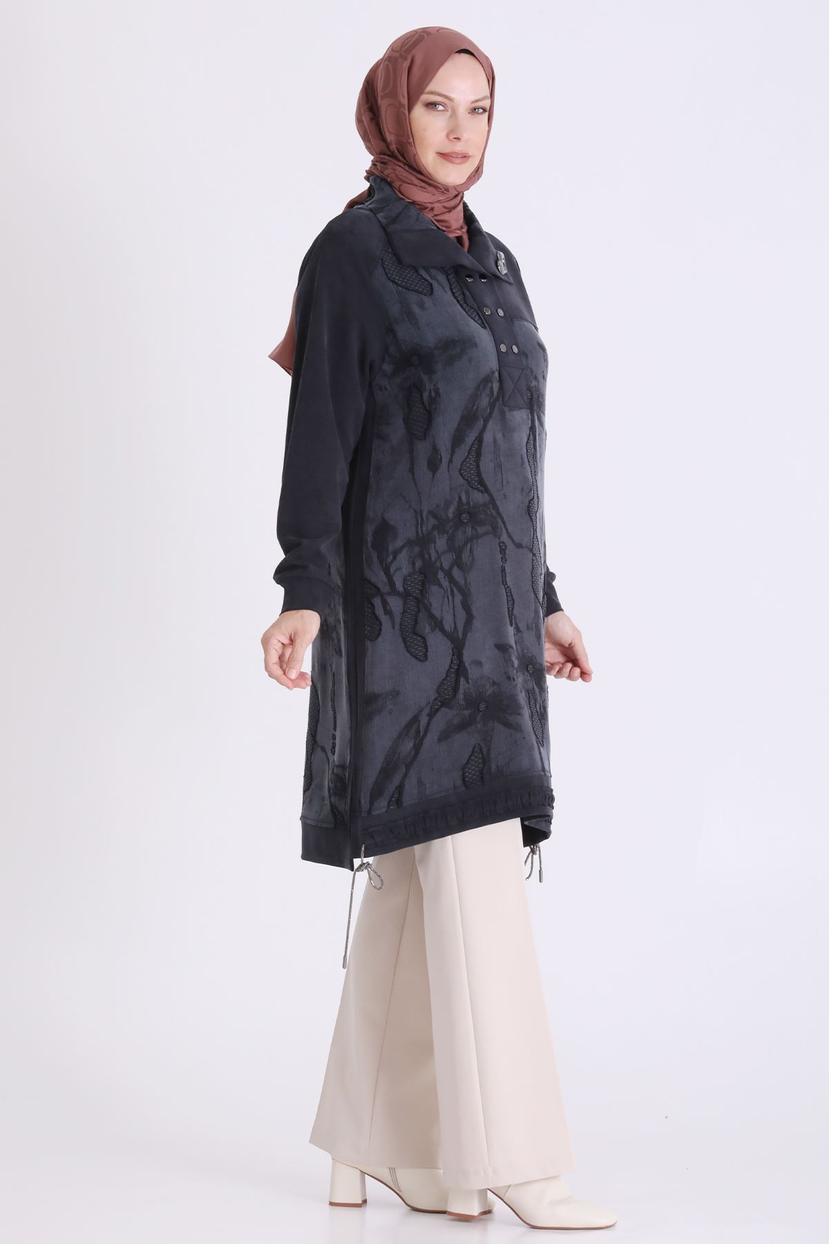 Behrem Qupra Detaylı Tunik-LYN04726 Siyah