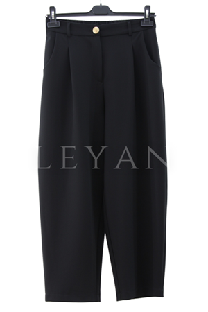 Sentez Roma Arkası Lastikli Pileli Pantolon- LYN04016 Siyah