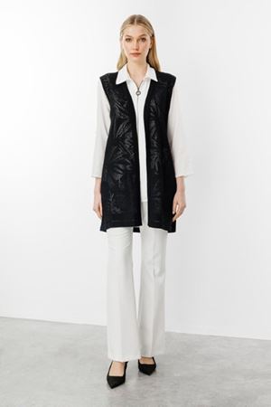 Mutlu Ertan Ajurlu Çiçek Deseni Triko Yazlık Yelek- LYN03303 Siyah