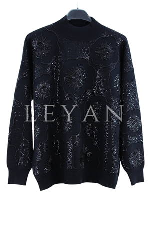 Tığ Triko İşlemeli Yarım Balıkçı Yaka Bluz- LYN04173 Siyah