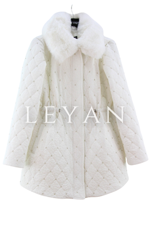 Fuat Gürşen Taş İşlemeli Kap- LYN04335 Ekru